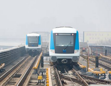 中国高速铁路建设开启经济发展“西部乐章”