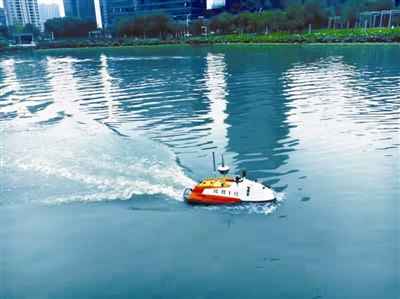 国家能源集团开启无人船测量河道断面时代